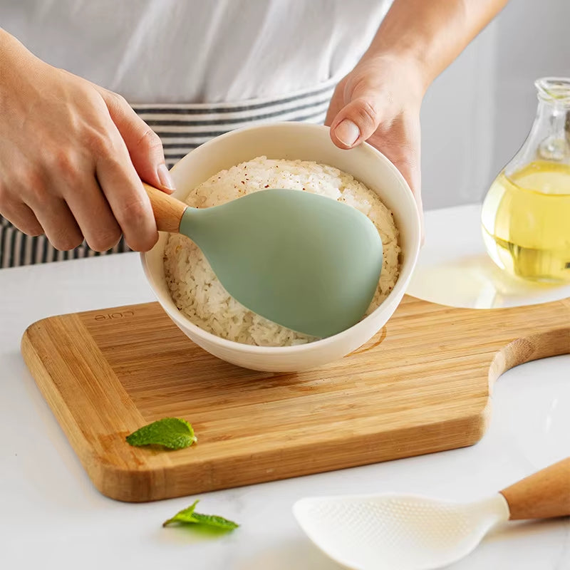 1PC Wooden Handle Silicone Rice Spoon, Household Rice Cooker, Rice Spoon, High Temperature Resistant, Non Stick Rice Spoon
