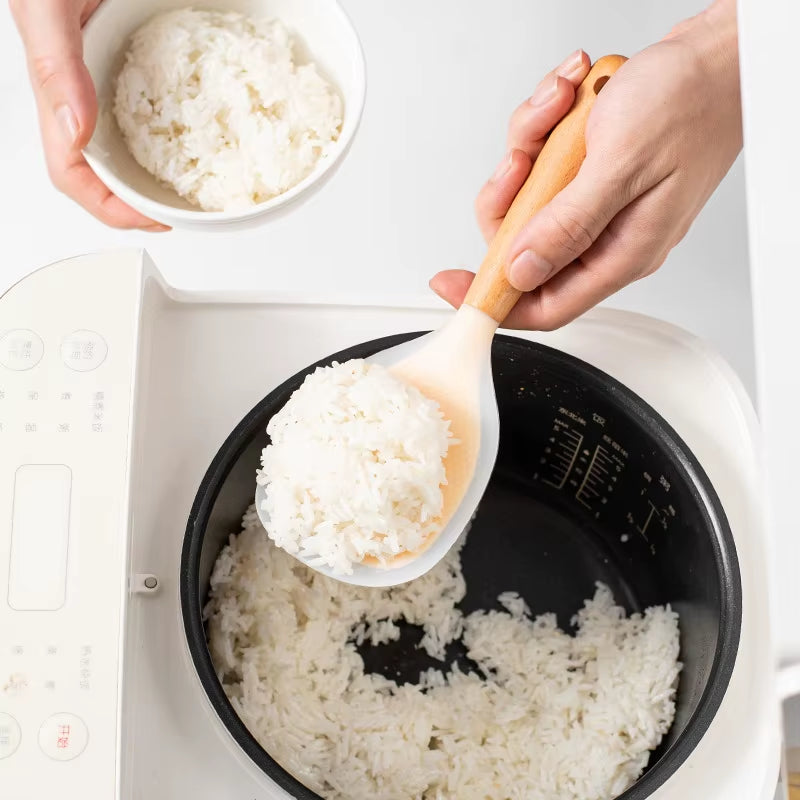 1PC Wooden Handle Silicone Rice Spoon, Household Rice Cooker, Rice Spoon, High Temperature Resistant, Non Stick Rice Spoon